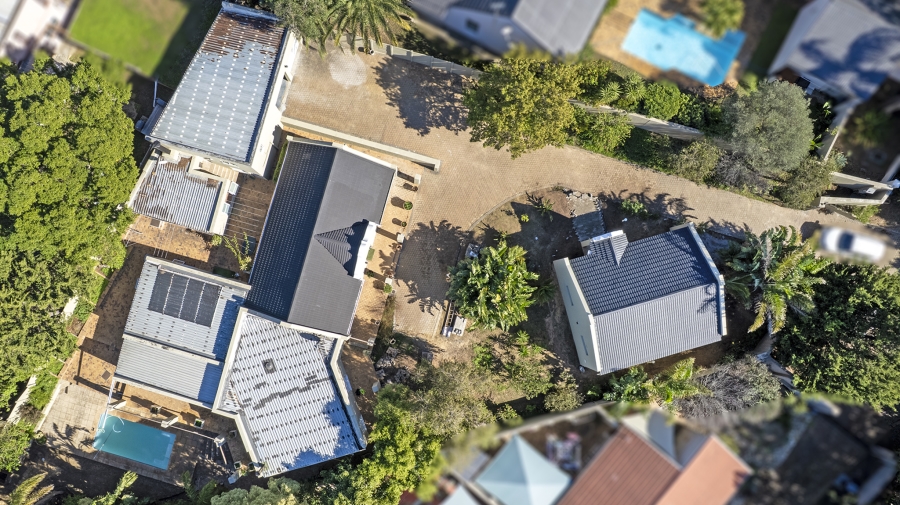 6 Bedroom Property for Sale in Door De Kraal Western Cape